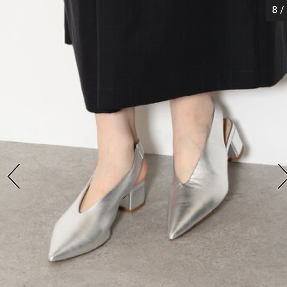 Snake Print Sling Back Shoes - Picture 3 of 11